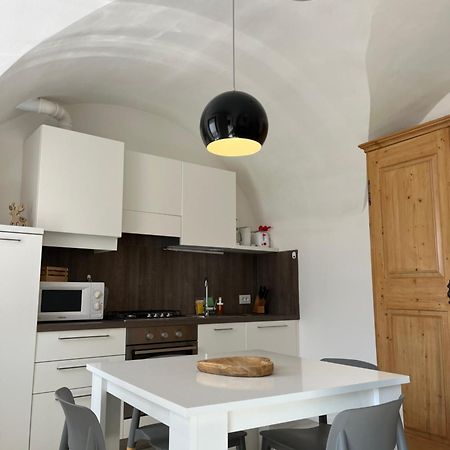 Casa Nina Apartment Мецолаго Екстериор снимка